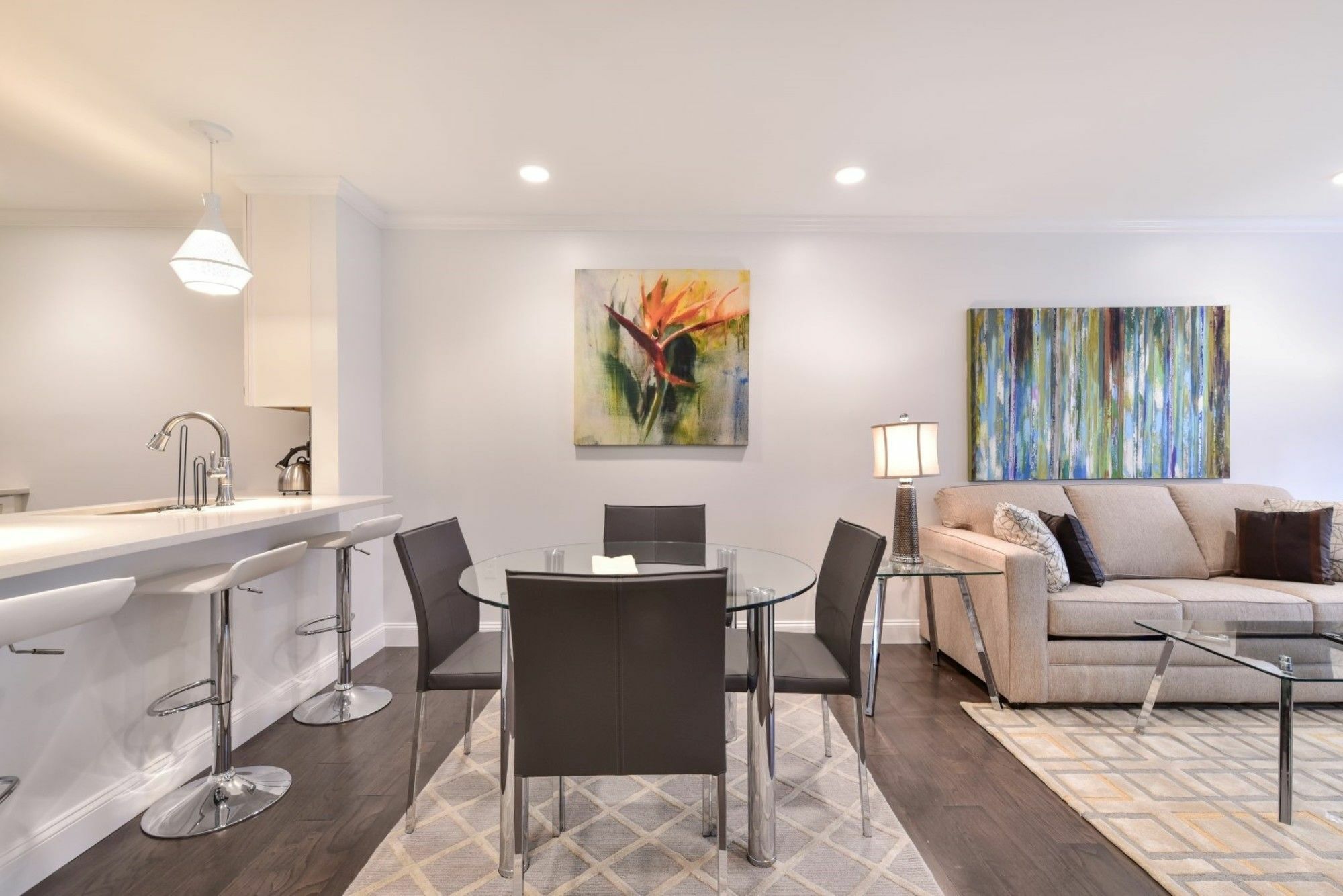 Global Luxury Suites South Boston Ngoại thất bức ảnh